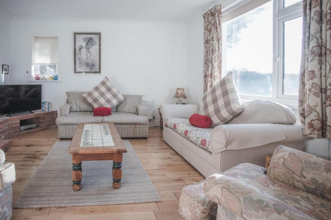 Maytree Cottage - 4 Bedroom Holiday Home - טנבי מראה חיצוני תמונה