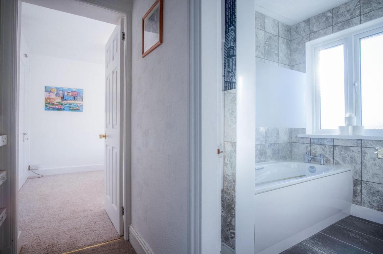 Maytree Cottage - 4 Bedroom Holiday Home - טנבי מראה חיצוני תמונה